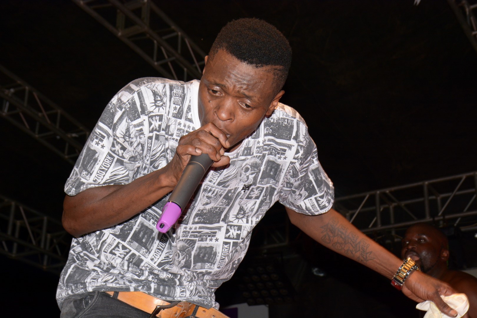 I want My Concert Alone-Chameleone Rejects Curtain Raisers