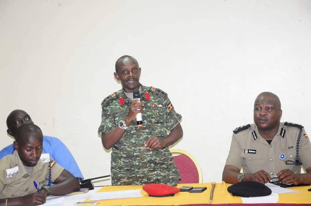 KMP, Military Police Bosses Meet Kiseeka Traders Over Bobi wine