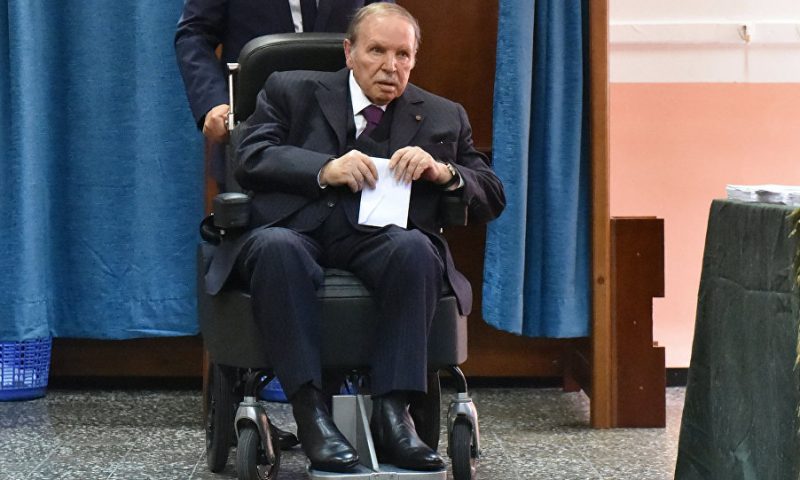 Algeria’s Bouteflika Promises Smooth Transition of Power After Resignation
