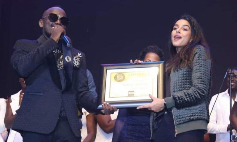 Ykee Benda Recognizes Ruparelia’s Generosity At ‘Singa’ Sold out Concert