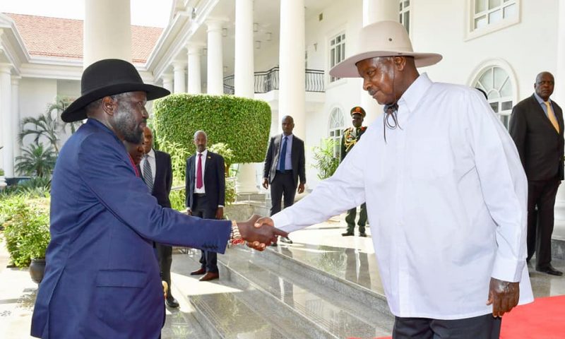 S.Sudan’s Kiir Jets Into Uganda To Discuss Post-transitional Period Roadmap With Museveni