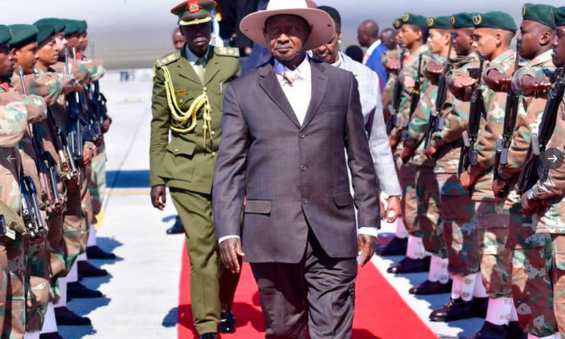 Museveni Arrives In South Africa For World Economic Forum