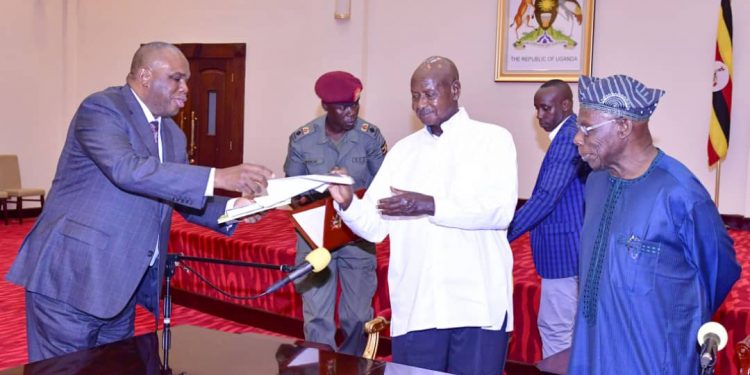 Museveni, Obasanjo Witness Signing Of MoU By Uganda And Afri-Exim Bank