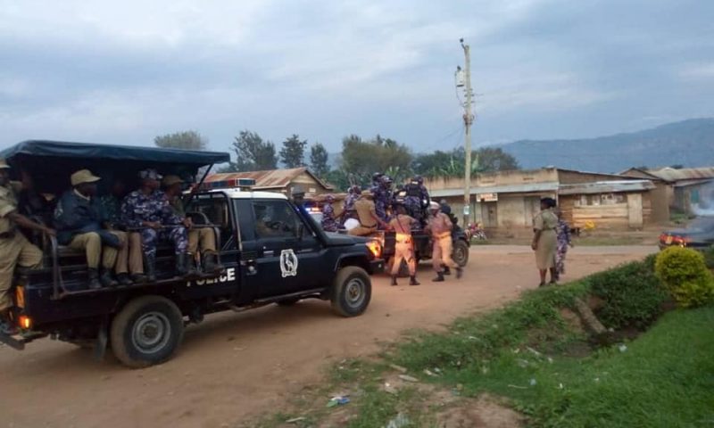 Chaos In Mbale As Police Fire Bullets,Teargas To Disperse FDC Supporters