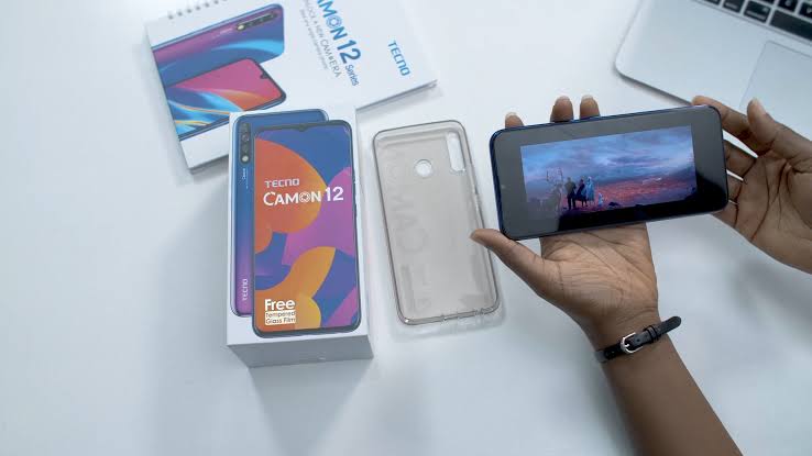 Why TECNO Camon 12 Should Be The Ultimate X-mas Gift For Your Loved One