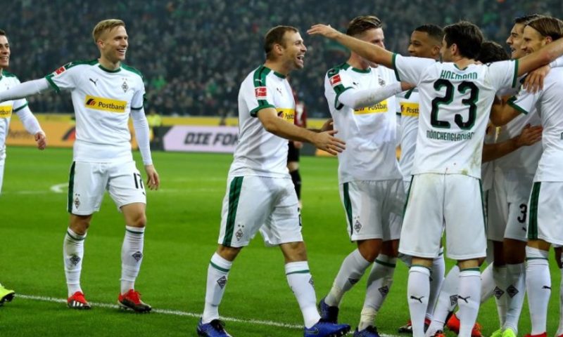 Borussia Monchengladbach Players Offer To Forgo Wages Amid Coronavirus Crisis