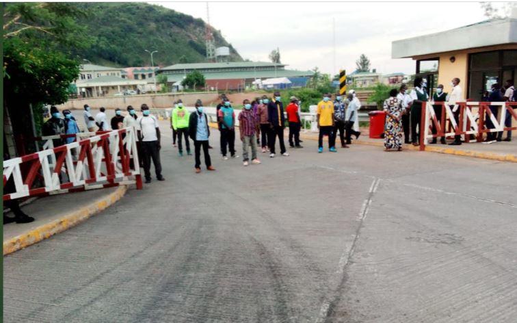 Ugandan Gov’t Frees Over 80 Rwandans From Detention, Deports Them To Rwanda