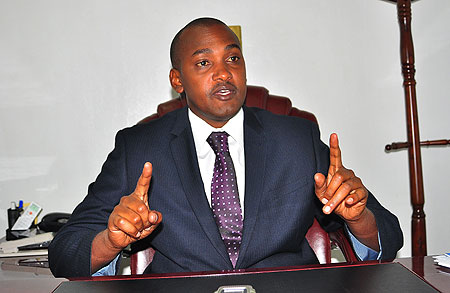 Minister Tumwebaze Asks CDOs To Be More Vigilant On Implemention Of Gov’t Programs