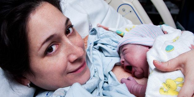 End Of Year Miracle! Woman Gives Birth 30 Minutes  After Finding Out About Her Pregnancy!