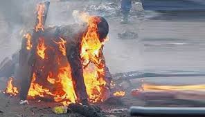 Horror: No Nosense Sugar Mummy Throws Police Officer Out Of House, Officer Sets Himself Ablaze
