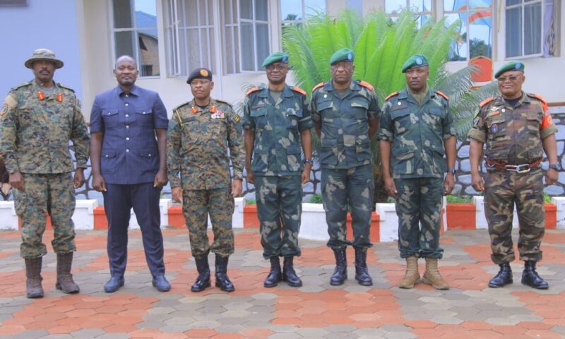 Uganda Top UPDF Commander Meets His DRC Counterpart, Hold Talks About Shuuja