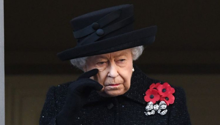 Queen Elizabeth Under Serious Medical Supervision; Doctors ‘Concerned For Her Majesty’s Deteriorating Health’