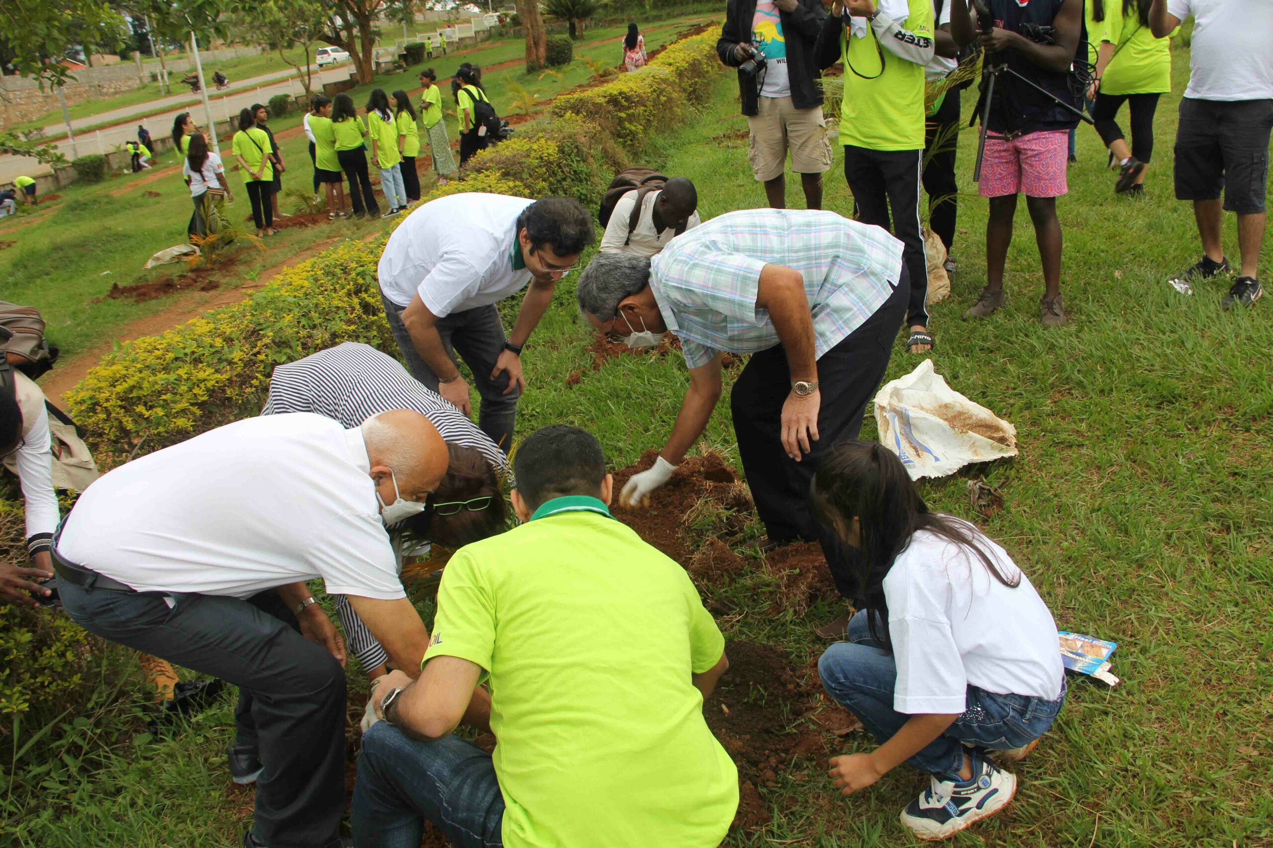 Ismaili Community Launches Tree Planting Campaign In Uganda To Curb Carbon Emissions