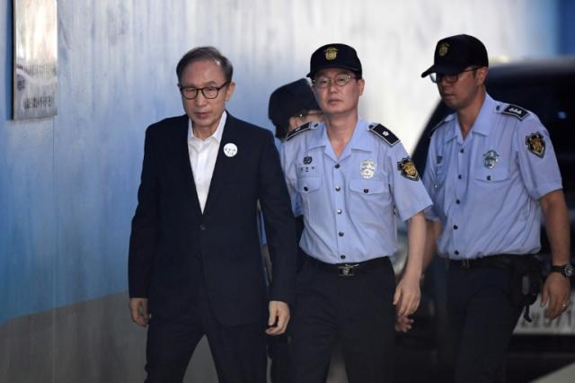 South Korea’s Jailed Ex-president Lee Gets Presidential Pardon