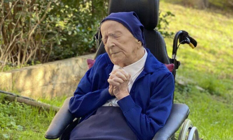 World’s Oldest Person, French Nun Sister Andre, Dies At 118