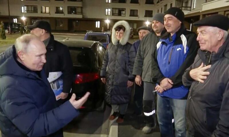 Again! Fearless Putin Makes Surprise Visit To Occupied Ukraine Cities, Checks On ‘Russian Headquarters’