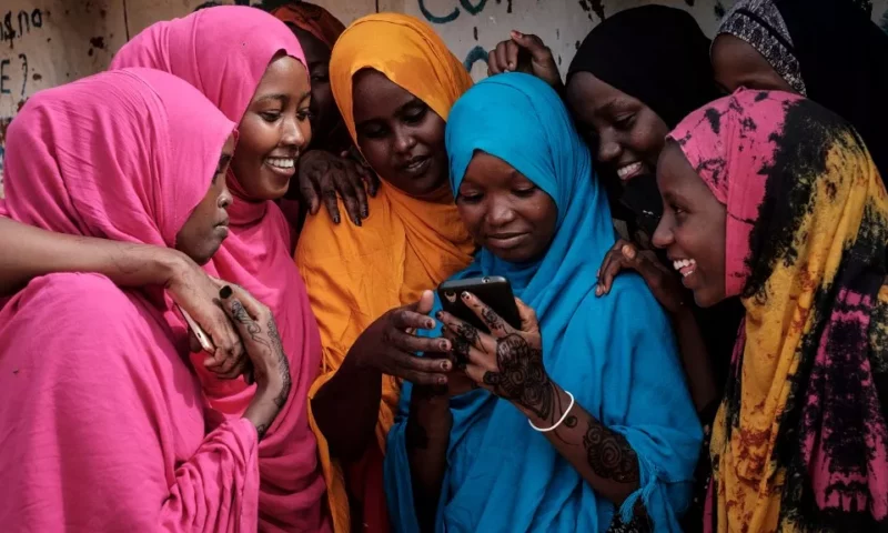 Somalia Bans TikTok & Telegram To Curb “Terrorist” Propaganda