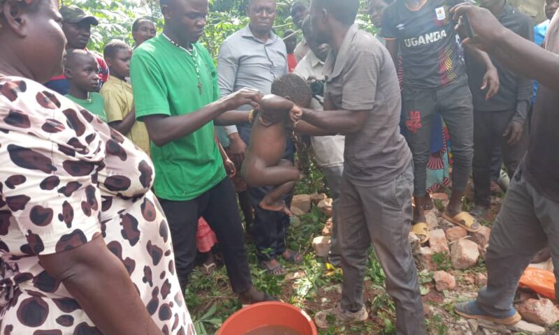 Mukono: Police Rescue 1yr Old Baby From 50ft Pit Latrine